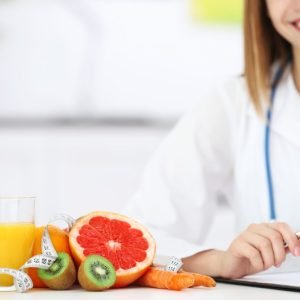 ما هي شروط دبلومة التغذية العلاجية بالجامعة الامريكية؟
