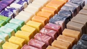 دبلومة صناعة مستحضرات التجميل