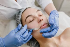 دراسة تخصص طب التجميل