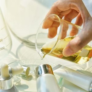 دبلومة التجميل للصيادلة 2026 | كورس مستحضرات تجميل