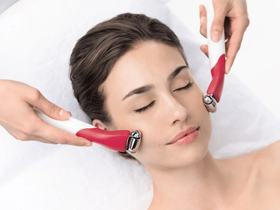 تخصص العناية بالبشرة تخصص العناية بالبشرة